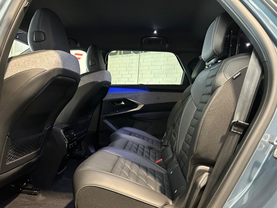 Peugeot e-5008 77 GT 7prs 5d