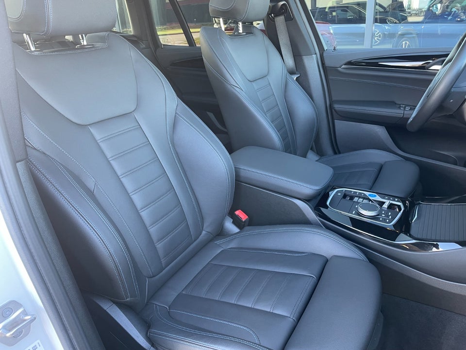 BMW iX3 Charged Plus M-Sport 5d