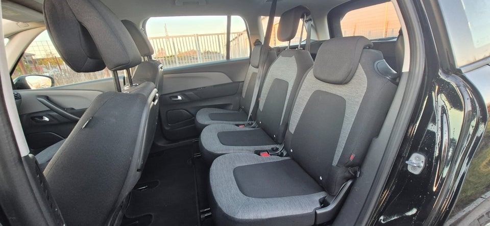 Citroën Grand C4 Picasso 1,6 BlueHDi 120 Cool 7prs 5d
