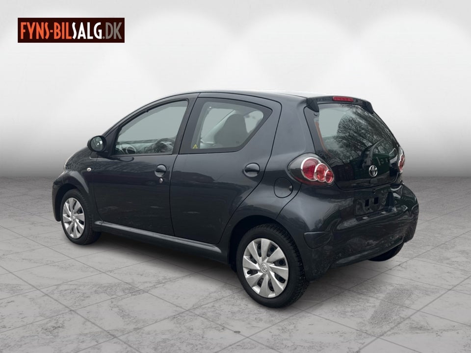 Toyota Aygo 1,0 VVT-i T2 5d