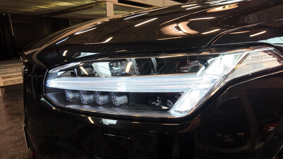 Volvo XC90 2,0 T8 ReCharge Ultimate Dark aut. AWD 7prs 5d