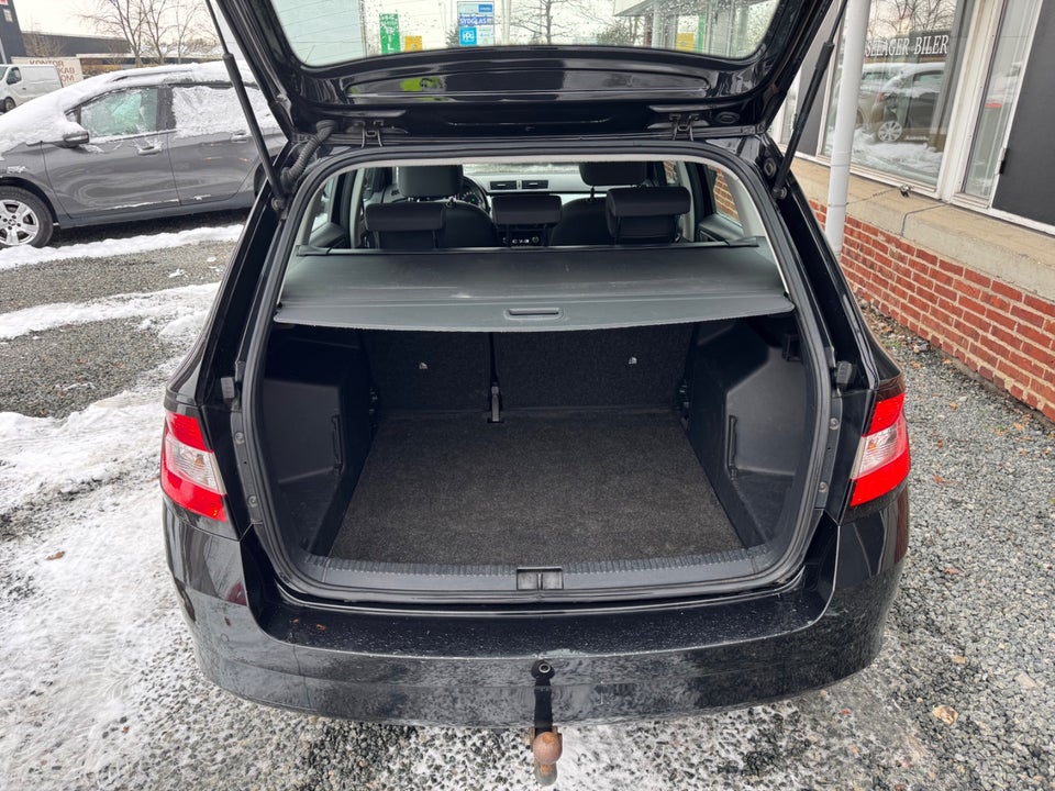 Skoda Fabia 1,0 TSi 110 Ambition Combi DSG 5d