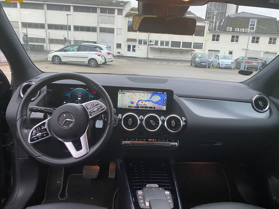 Mercedes GLA250 e 1,3 Progressive Advance aut. 5d