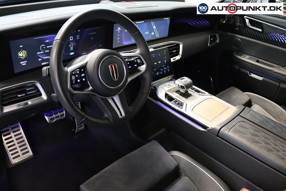Hongqi E-HS9 99 Premium 5d