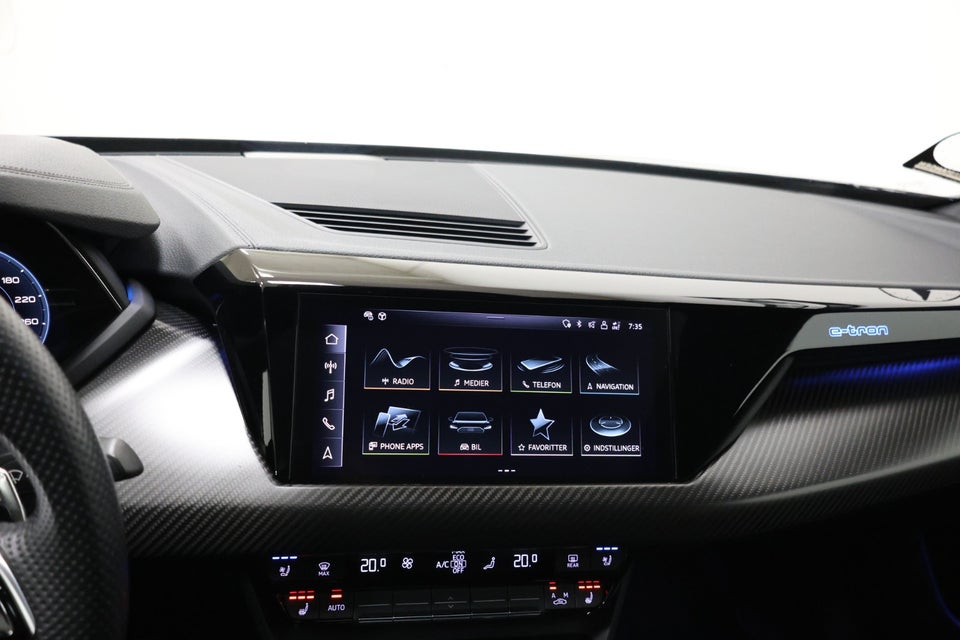 Audi e-tron GT quattro 4d