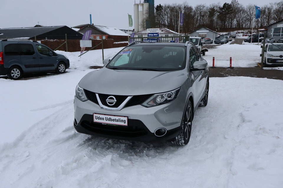 Nissan Qashqai 1,2 Dig-T 115 Tekna 5d