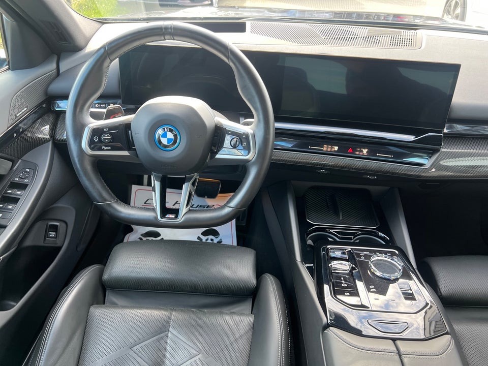 BMW i5 eDrive40 M-Sport Pro 4d