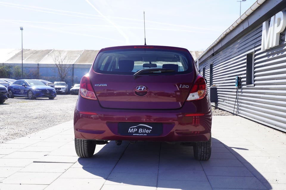 Hyundai i20 1,25 Comfort 5d