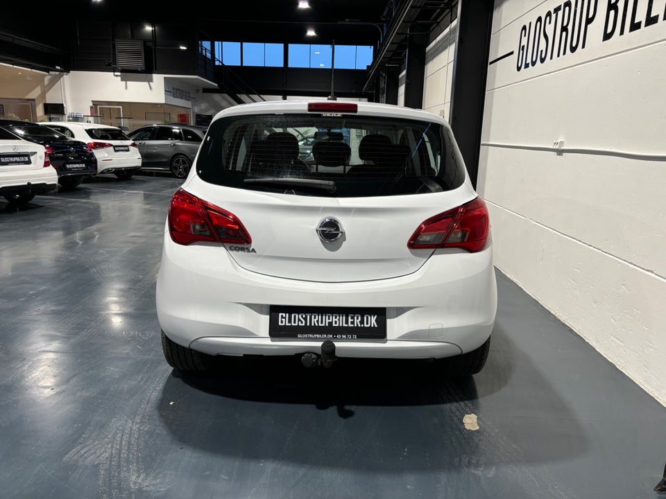 Opel Corsa 1,4 Essentia 5d