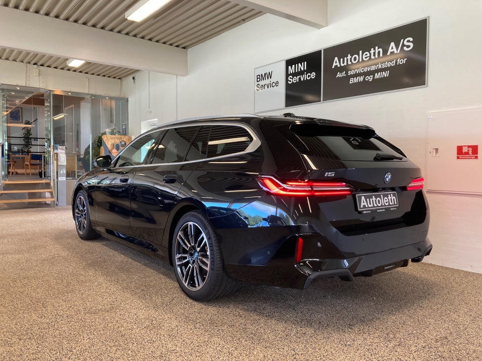 BMW i5 eDrive40 Touring Fully Charged M-Sport 5d