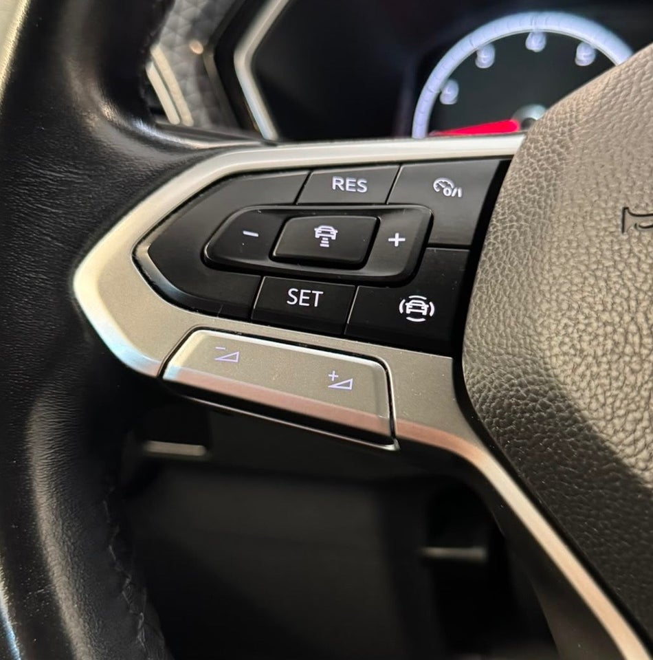 VW T-Cross 1,0 TSi 115 Style 5d