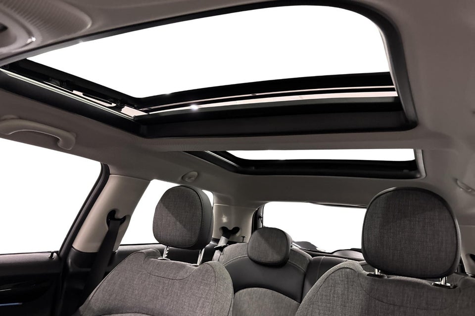 MINI Cooper SE Camden Edition 3d