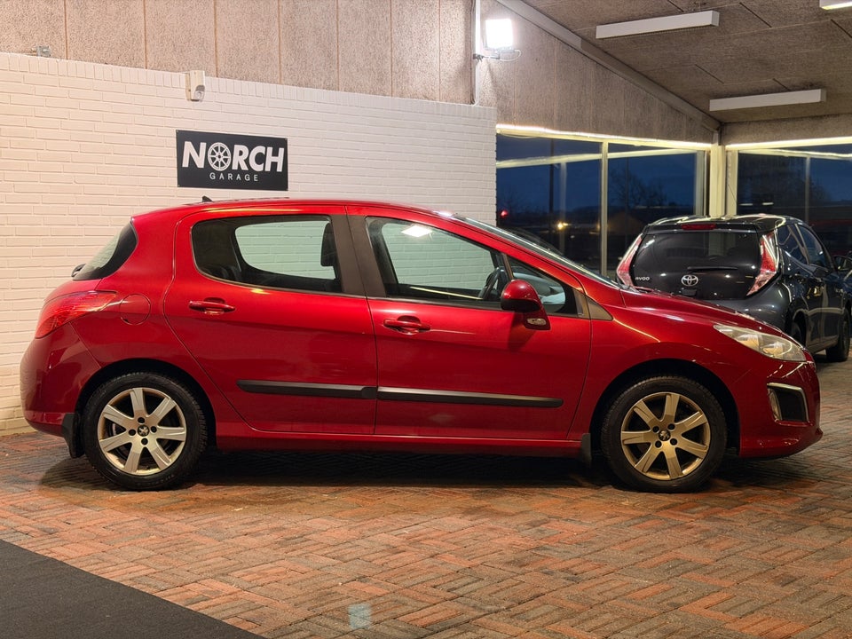 Peugeot 308 1,6 e-HDi 112 Access 5d