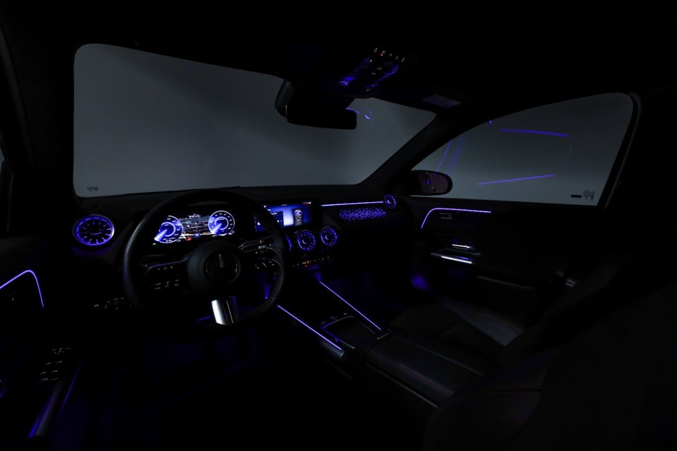 Mercedes EQA350 AMG Line 4Matic 5d