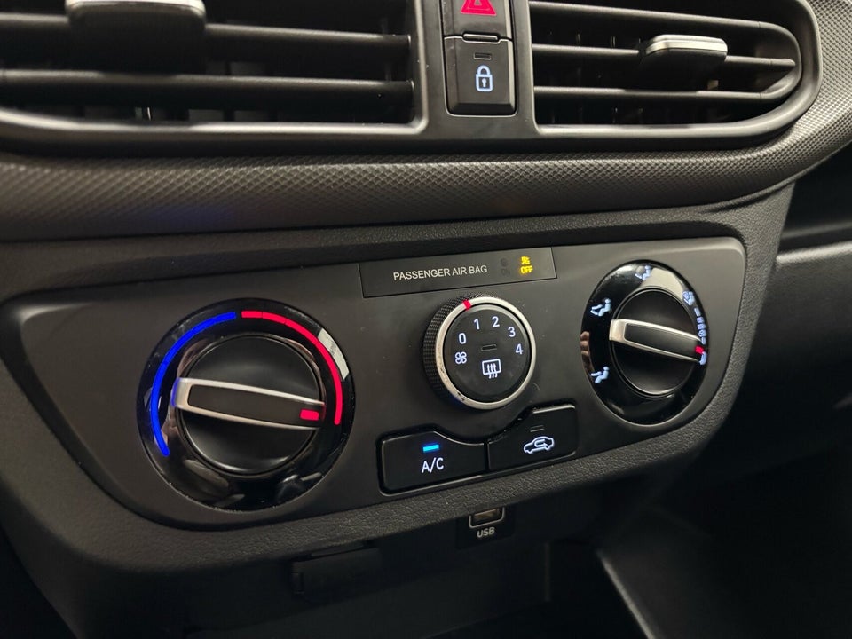 Hyundai i10 1,0 MPi Essential 5d