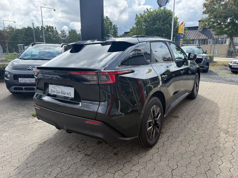 Subaru Solterra 73 Limited 5d
