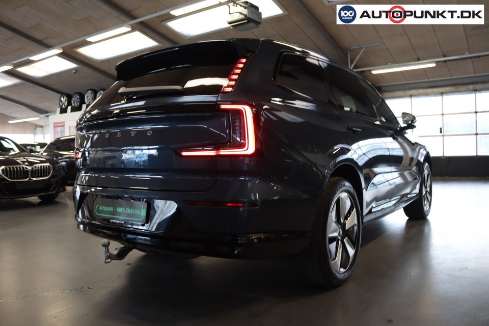 Volvo EX90 Plus 7prs 5d