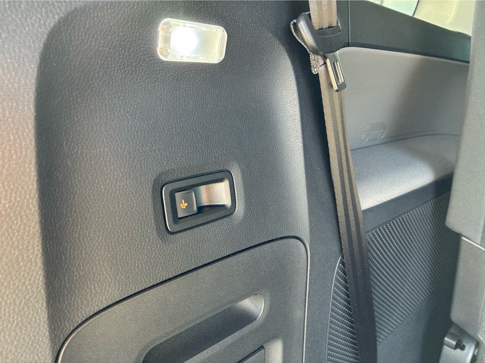 VW ID.Buzz 86 Life+ 7prs LWB 5d