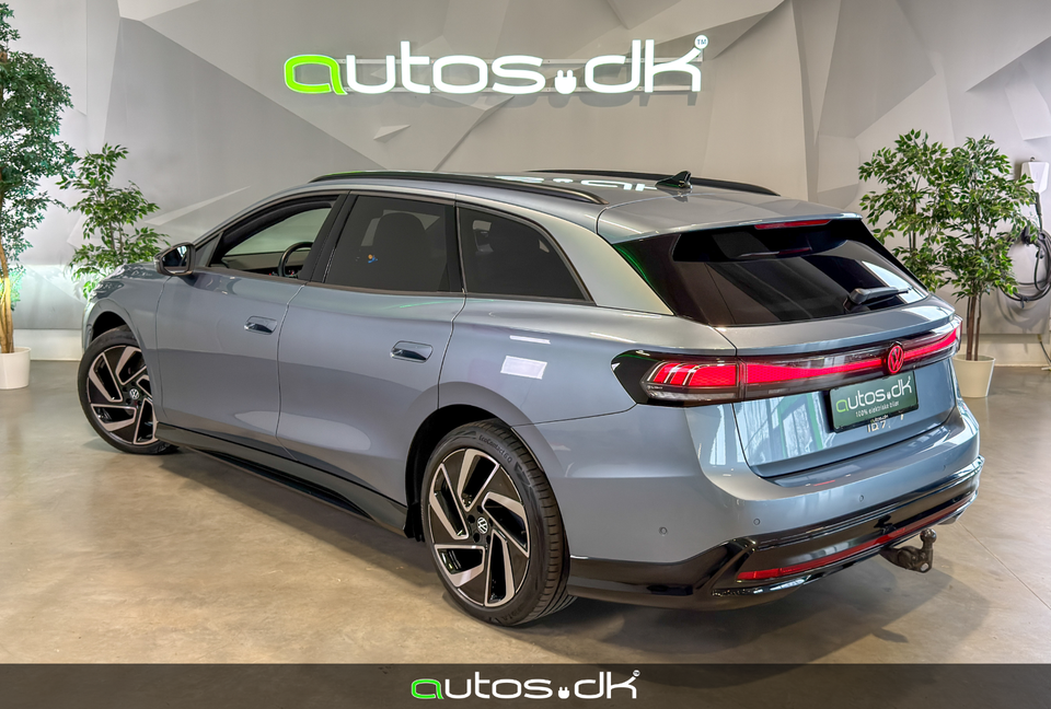 VW ID.7 77 Style Tourer 5d