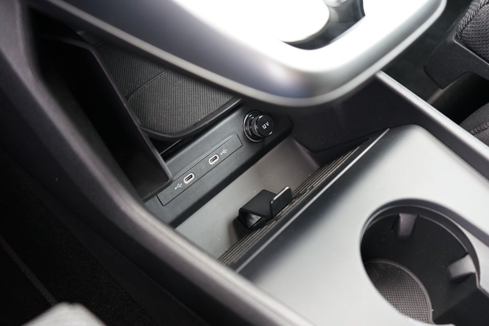 Audi Q4 e-tron 45 Advanced 5d