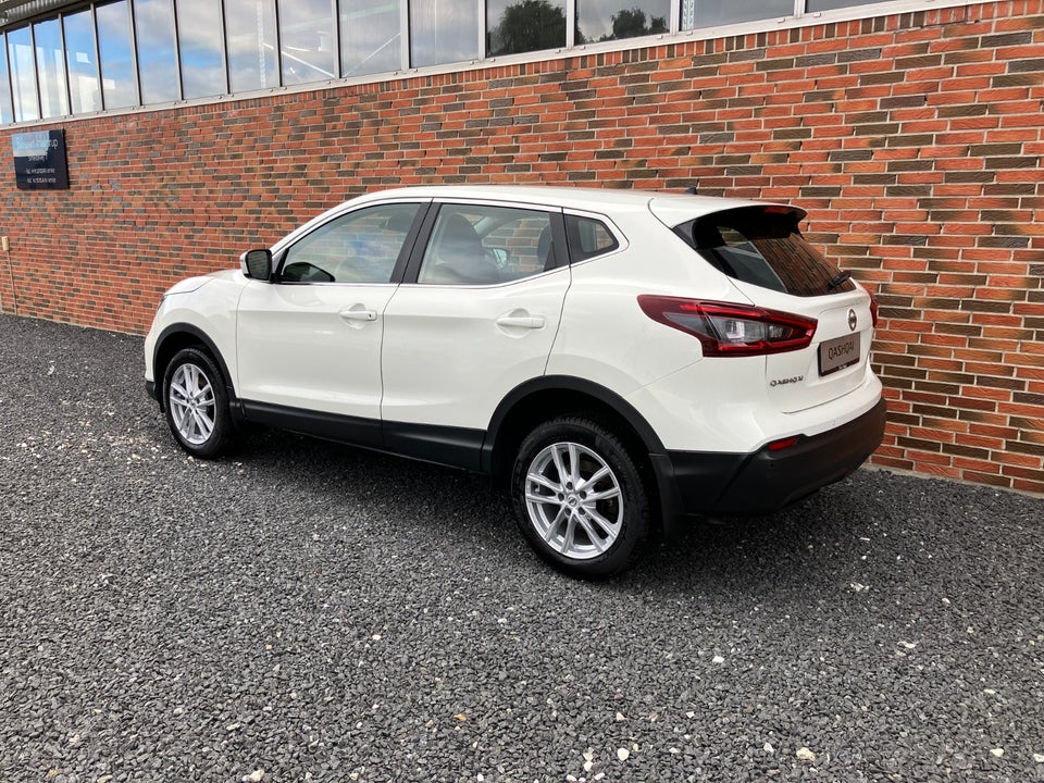 Nissan Qashqai 1,3 Dig-T 140 Visia 5d