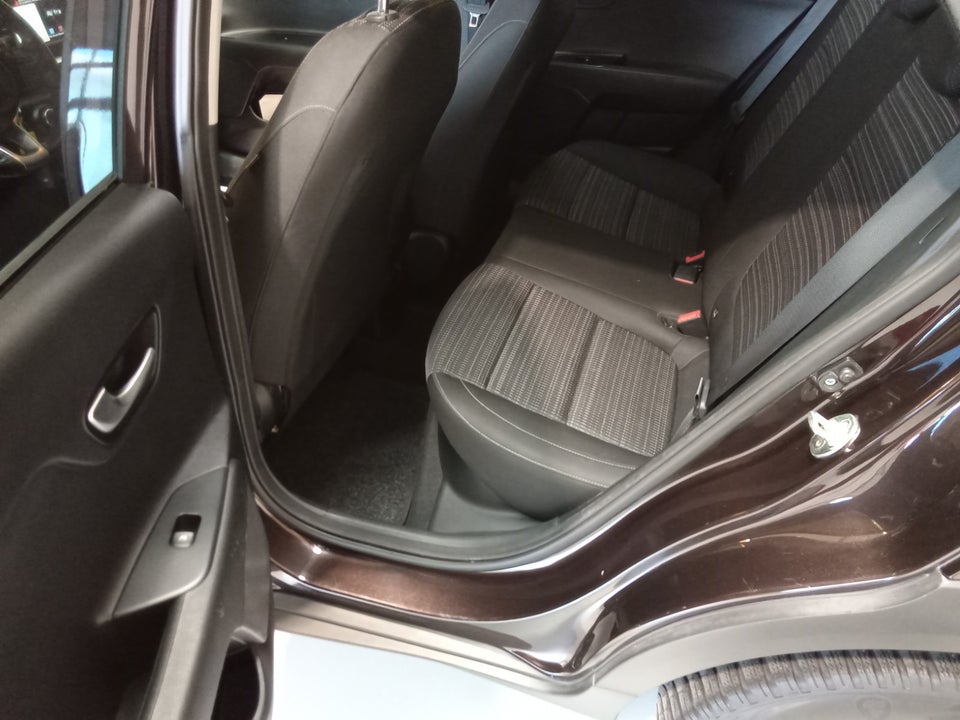 Kia Stonic 1,0 T-GDi Attraction 5d