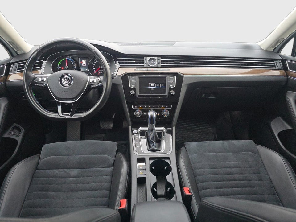 VW Passat 1,4 GTE Variant DSG 5d
