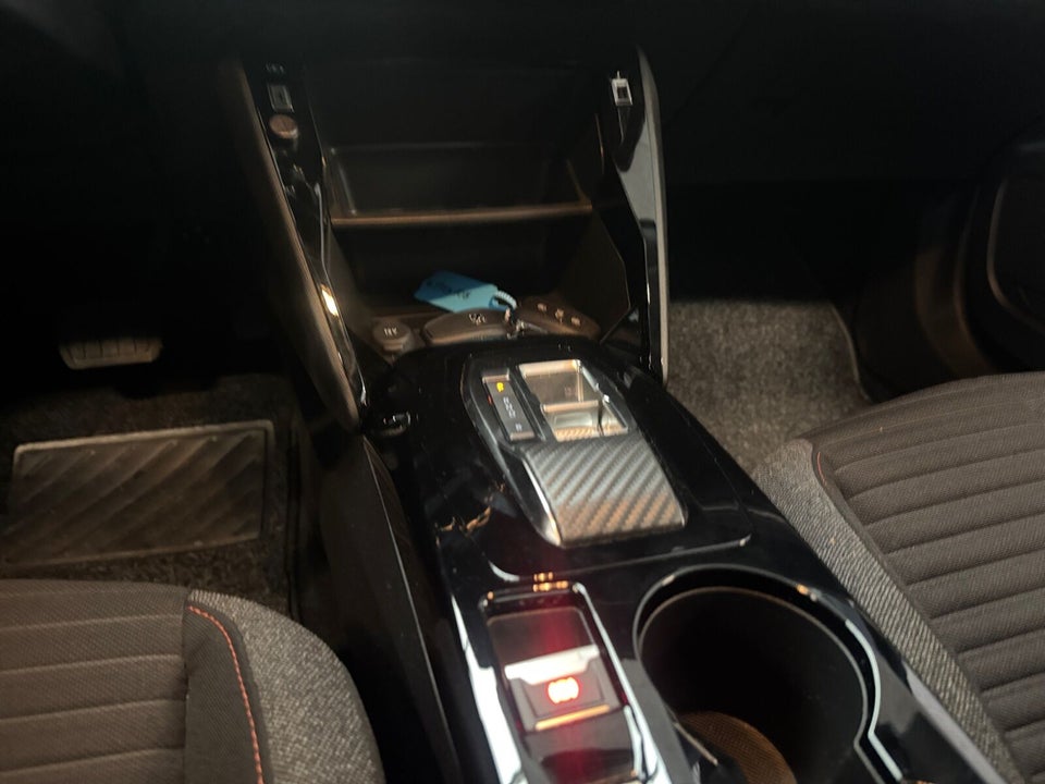 Peugeot e-2008 50 Active 5d