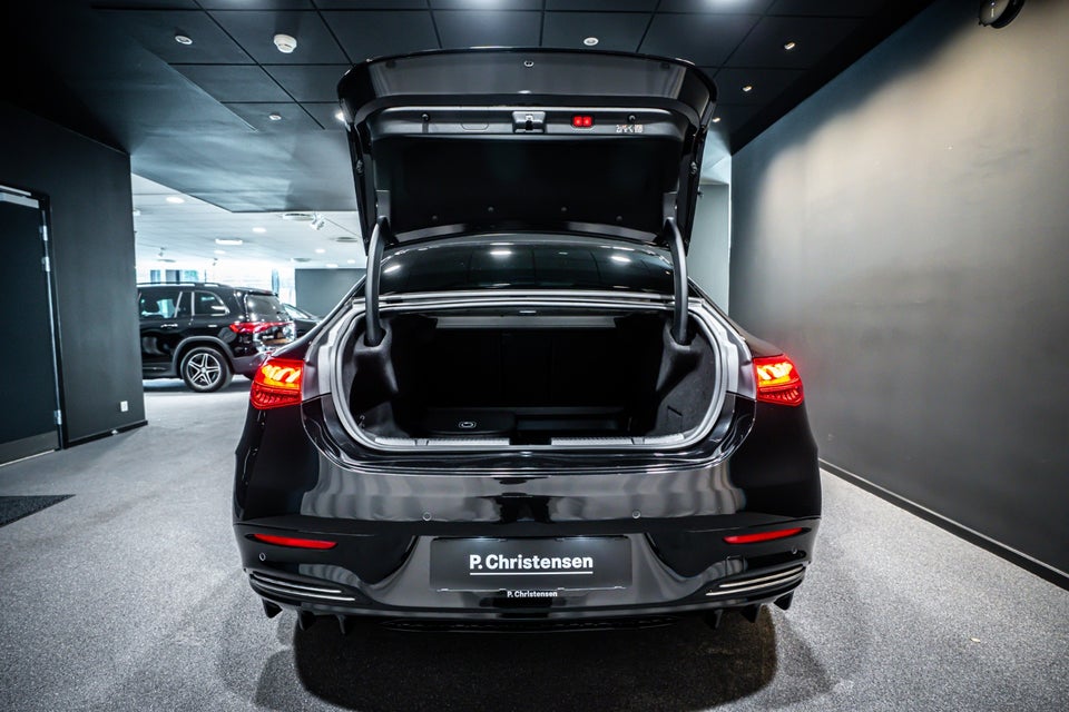 Mercedes EQE350 AMG Edition 4d