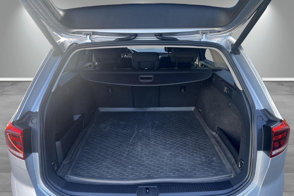 VW Passat 1,4 GTE High Variant DSG 5d