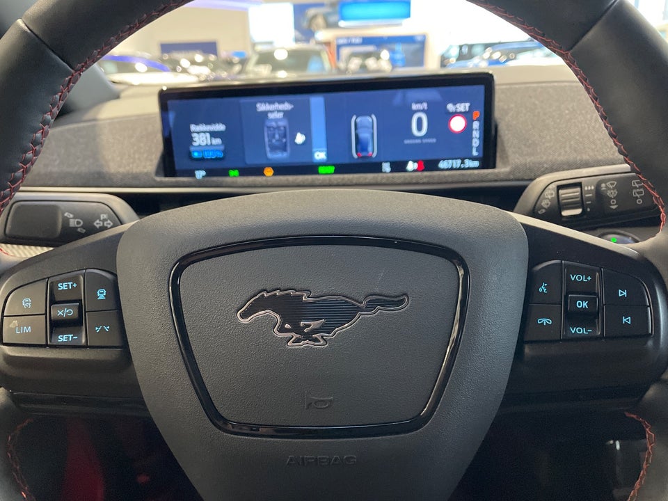 Ford Mustang Mach-E 75 Premium Standard Range AWD 5d