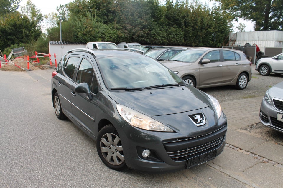 Peugeot 207 1,6 HDi 92 Active SW 5d