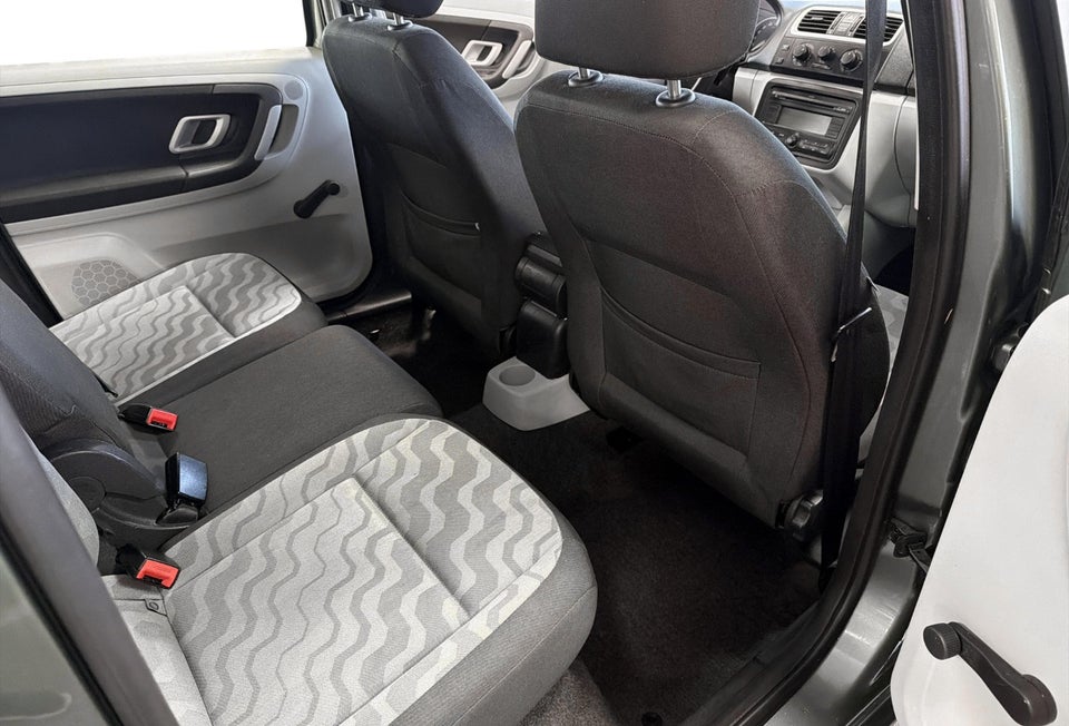 Skoda Roomster 1,4 16V Style 5d