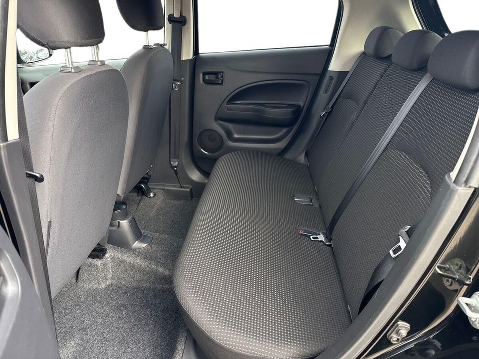 Mitsubishi Space Star 1,2 Intense CVT 5d