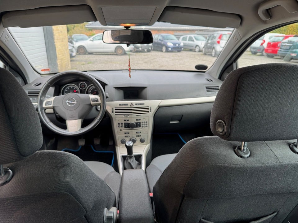 Opel Astra 1,6 16V 115 Limited Wagon 5d