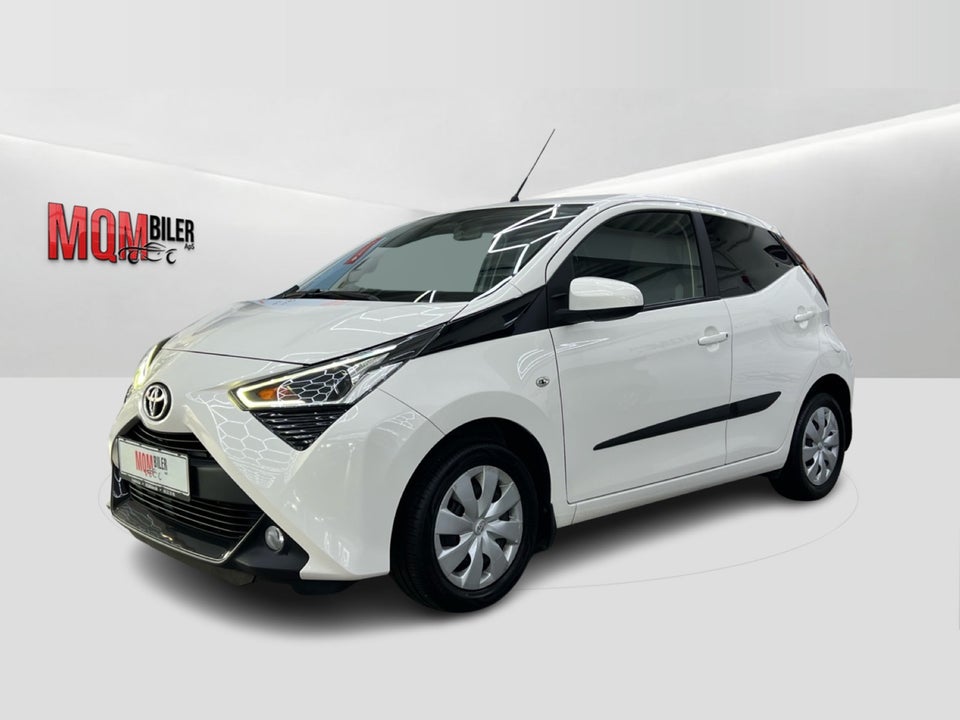 Toyota Aygo 1,0 VVT-i x-press 5d