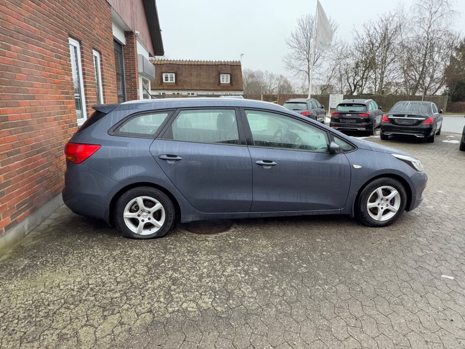 Kia Ceed 1,6 GDi Active SW 5d