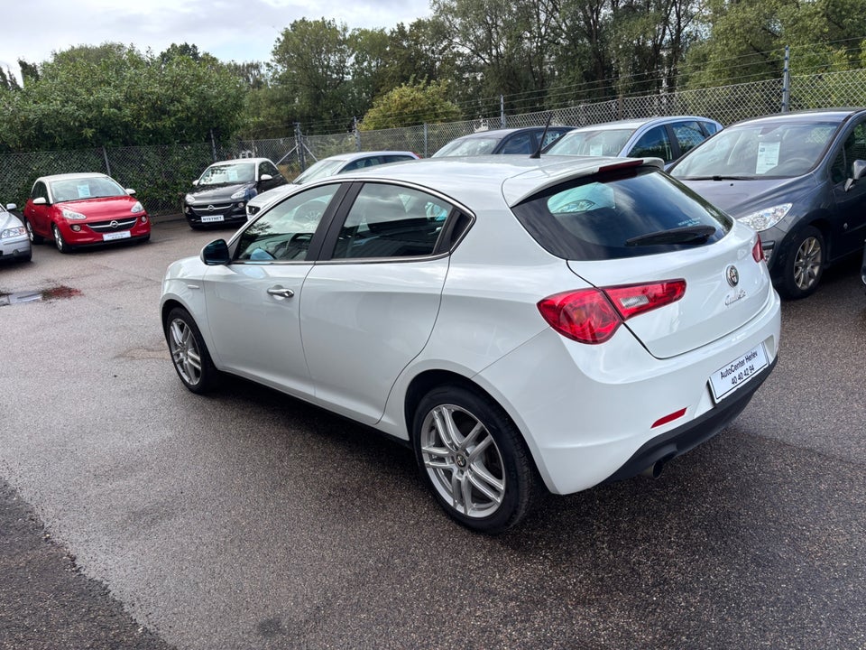 Alfa Romeo Giulietta 1,4 M-Air 170 Distinctive 5d