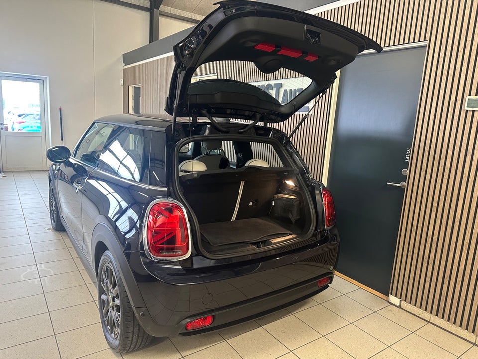 MINI Cooper SE Edition Premium Plus 3d