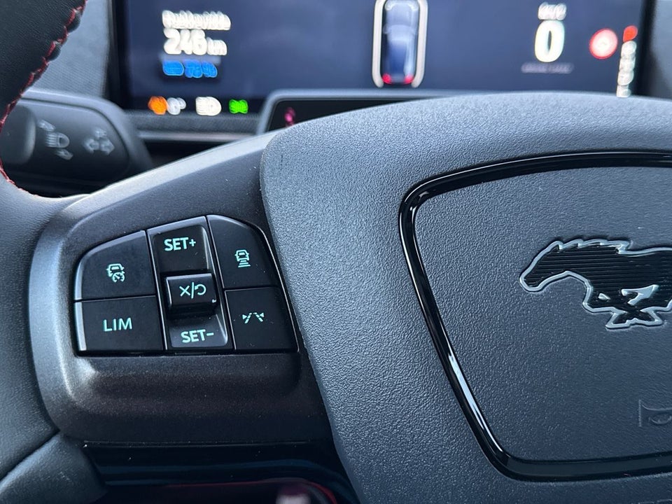 Ford Mustang Mach-E 91 Premium Extended Range AWD 5d