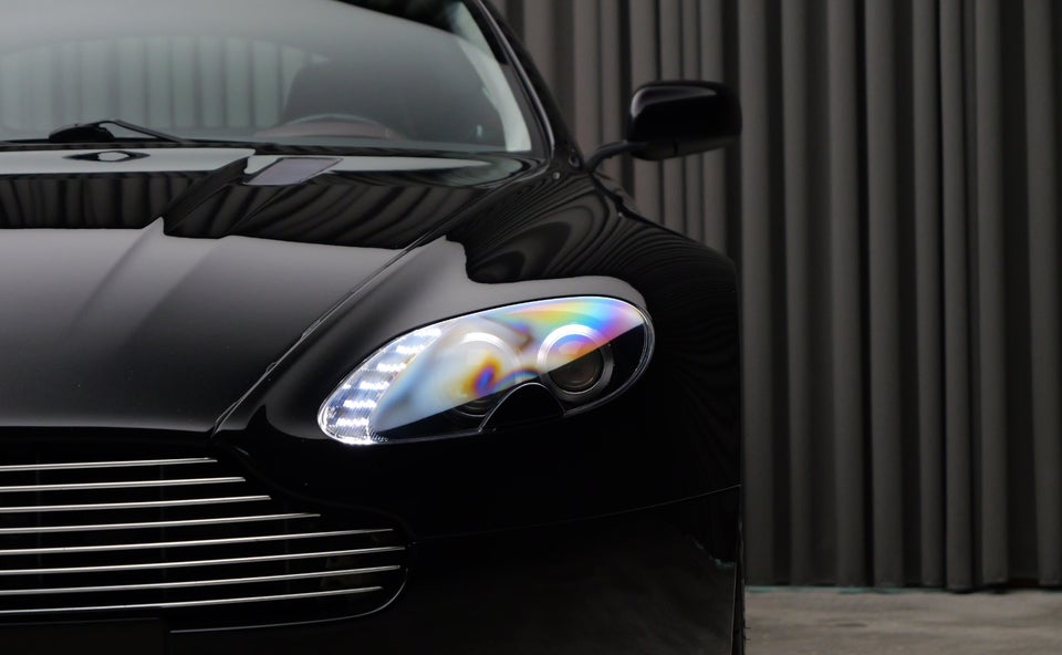 Aston Martin V8 Vantage 4,3 Coupé 2d