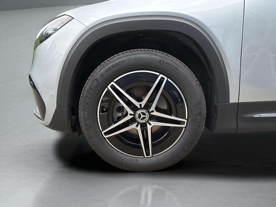 Mercedes EQB250+ AMG Line Advance Plus 5d