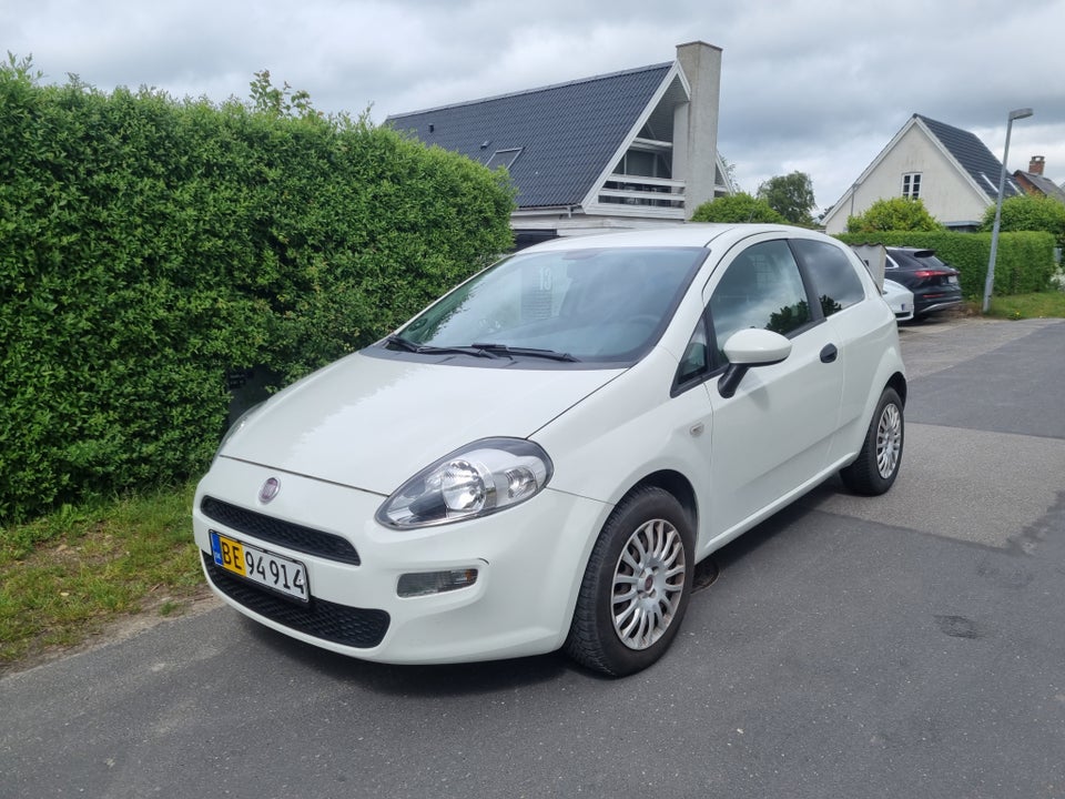 Fiat Punto 1,3 MJT 85 Van 3d