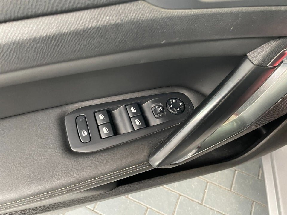Peugeot 308 1,6 BlueHDi 120 Allure Limited SW 5d