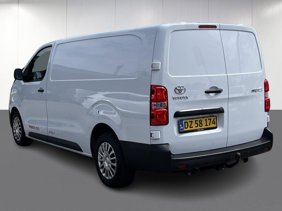 Toyota ProAce 2,0 D 144 Long Comfort Master aut. 4d