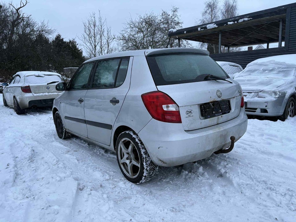Skoda Fabia 1,4 16V Ambiente 5d