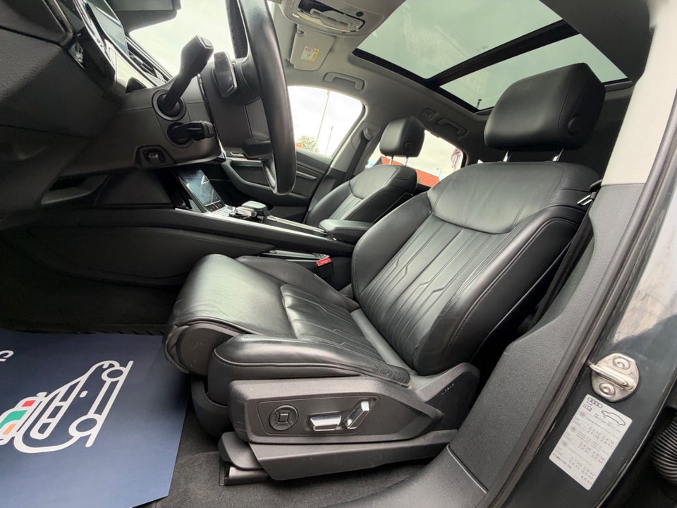 Audi e-tron 55 Advanced Prestige quattro 5d