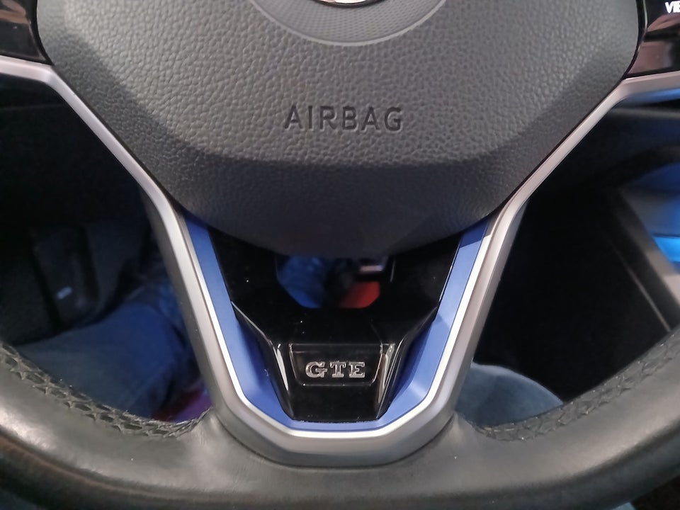 VW Golf VIII 1,4 GTE DSG 5d