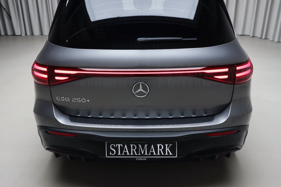 Mercedes EQB250+ AMG Premium 5d