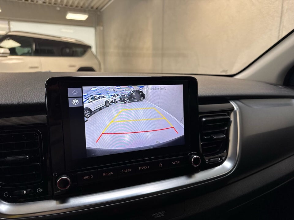 Kia Stonic 1,0 T-GDi mHEV Prestige Upgrade iMT 5d